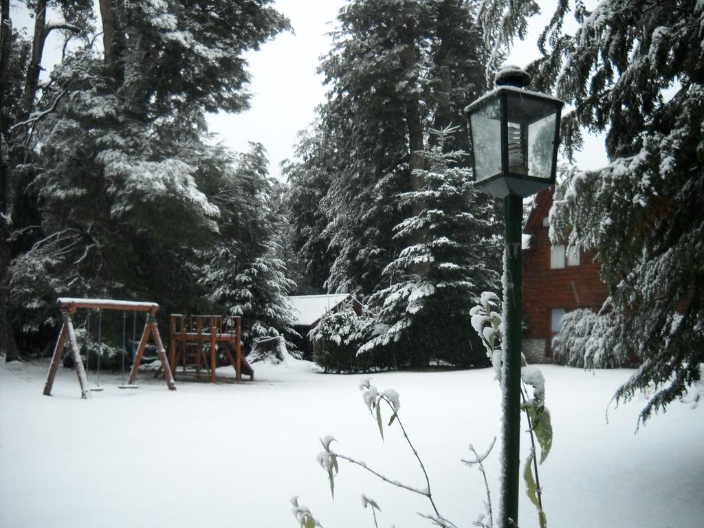 Hosteria Pichi Rincon Вилья-ла-Ангостура Экстерьер фото