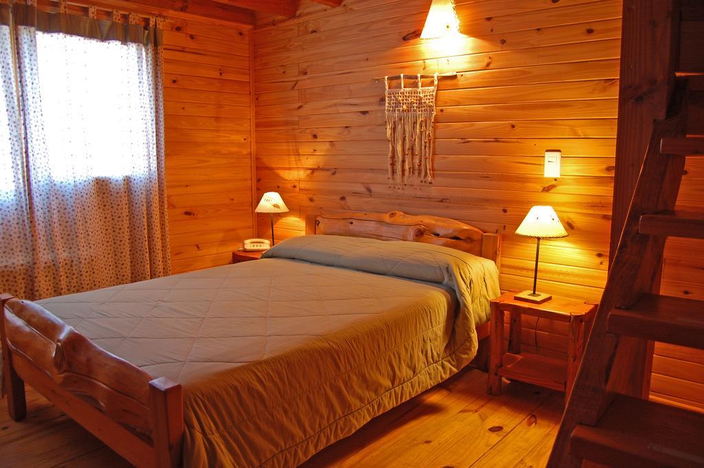 Hosteria Pichi Rincon Вилья-ла-Ангостура Номер фото